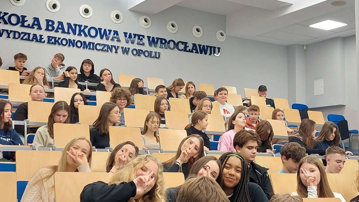Spotkanie inauguracyjne klas patronackich w WSB Merito Opole