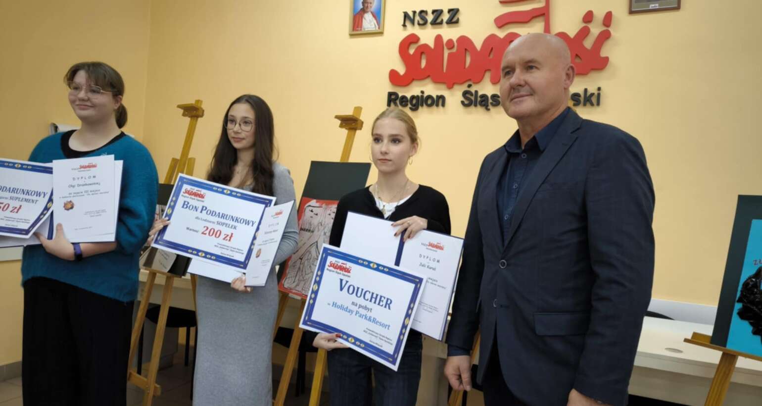 Sukcesy naszych uczniów Z okazji obchodów 40 rocznicy śmierci bł. ks. Jerzego Popiełuszki