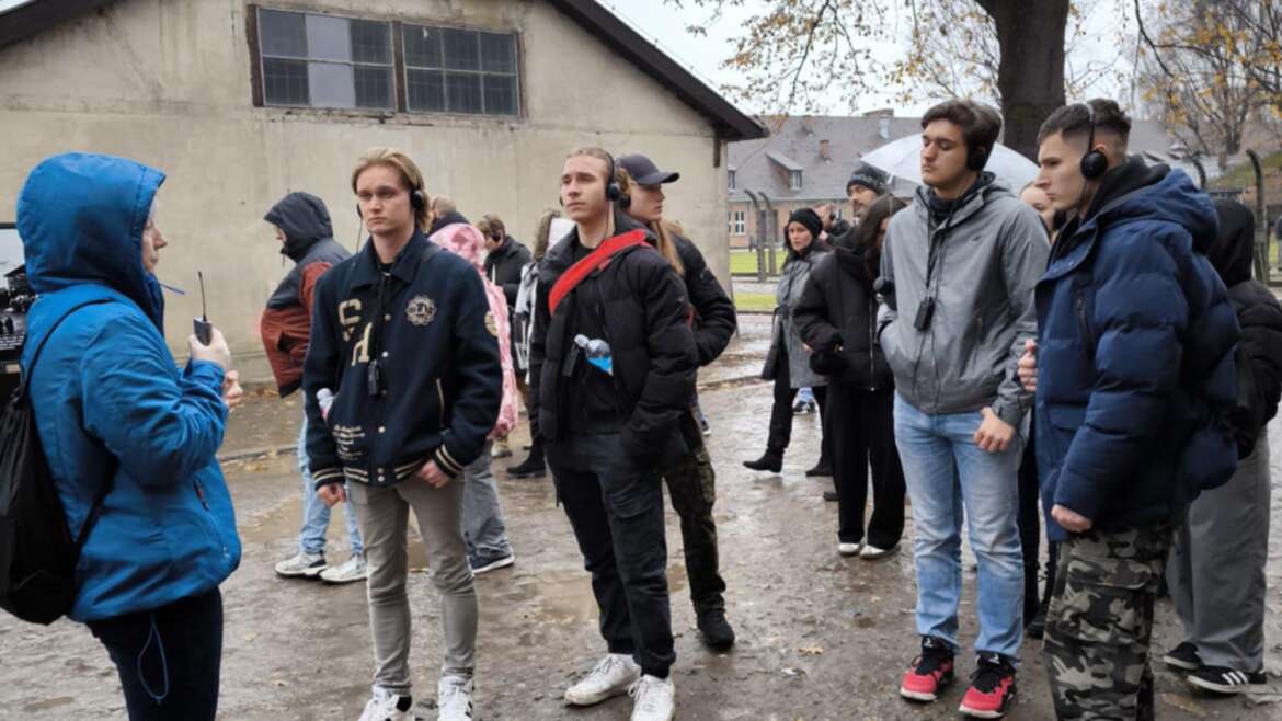 Studyjna wizyta uczniów klasy 4d w Miejscu Pamięci w Muzeum Auschwitz-Birkenau