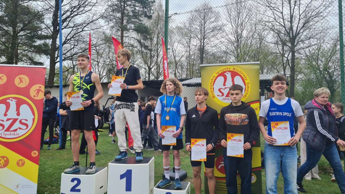 Wojtek Tomaszewski z brązowym medalem w Mistrzostwach Województwa w Biegach Przełajowych