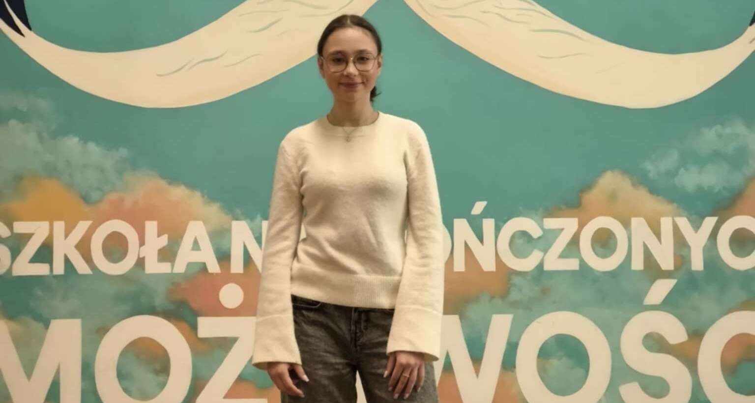 Uczennica naszej szkoły Kasia Remisz z kl. II c zdobyła 2 miejsce w ogólnopolskim konkursie „Ludzie Kresów: opowieści nieznane”
