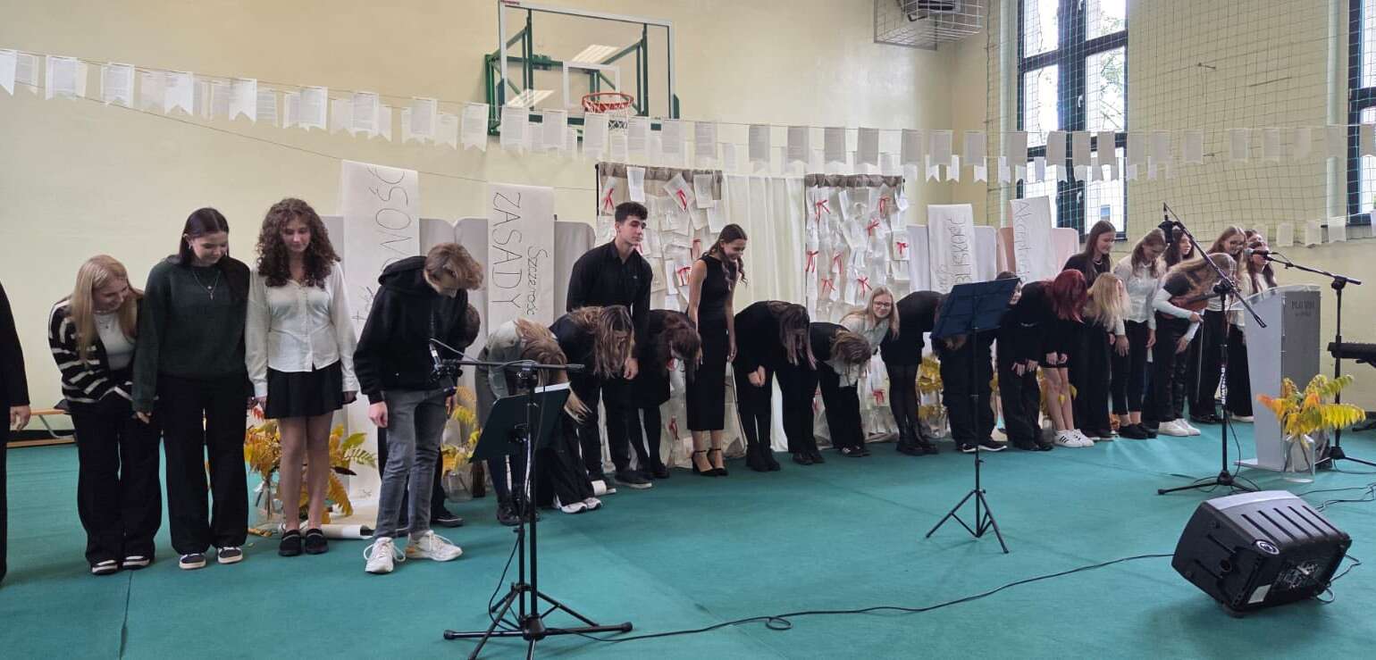 24 października w naszej szkole obchodziliśmy Dzień Patrona – Aleksandra Kamińskiego