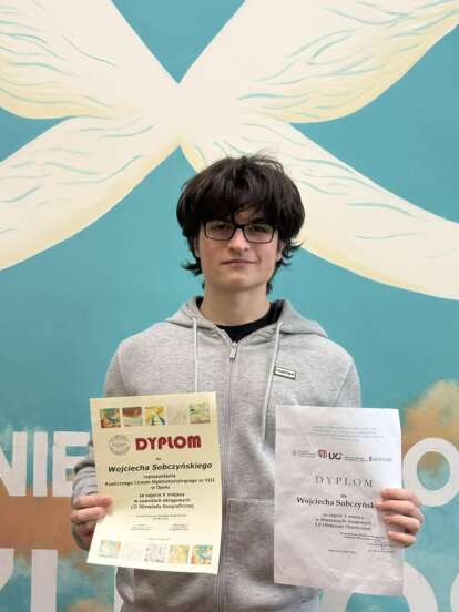 Wojciech Sobczyński będzie reprezentował naszą szkołę w centralnych olimpiadach przedmiotowych: LII Olimpiadzie Historycznej i LII Olimpiadzie Geograficznej