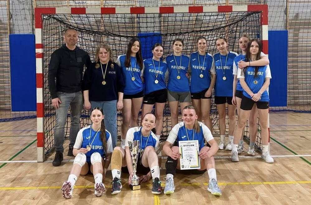 Dziewczęta PLO VIII zostały mistrzyniami Opola w piłce ręcznej w rozgrywkach w ramach Licealiady i tym samym zdobyły awans do Mistrzostw Województwa