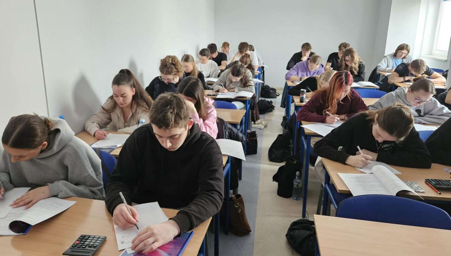 Próbna z matematyki z rozszerzenia