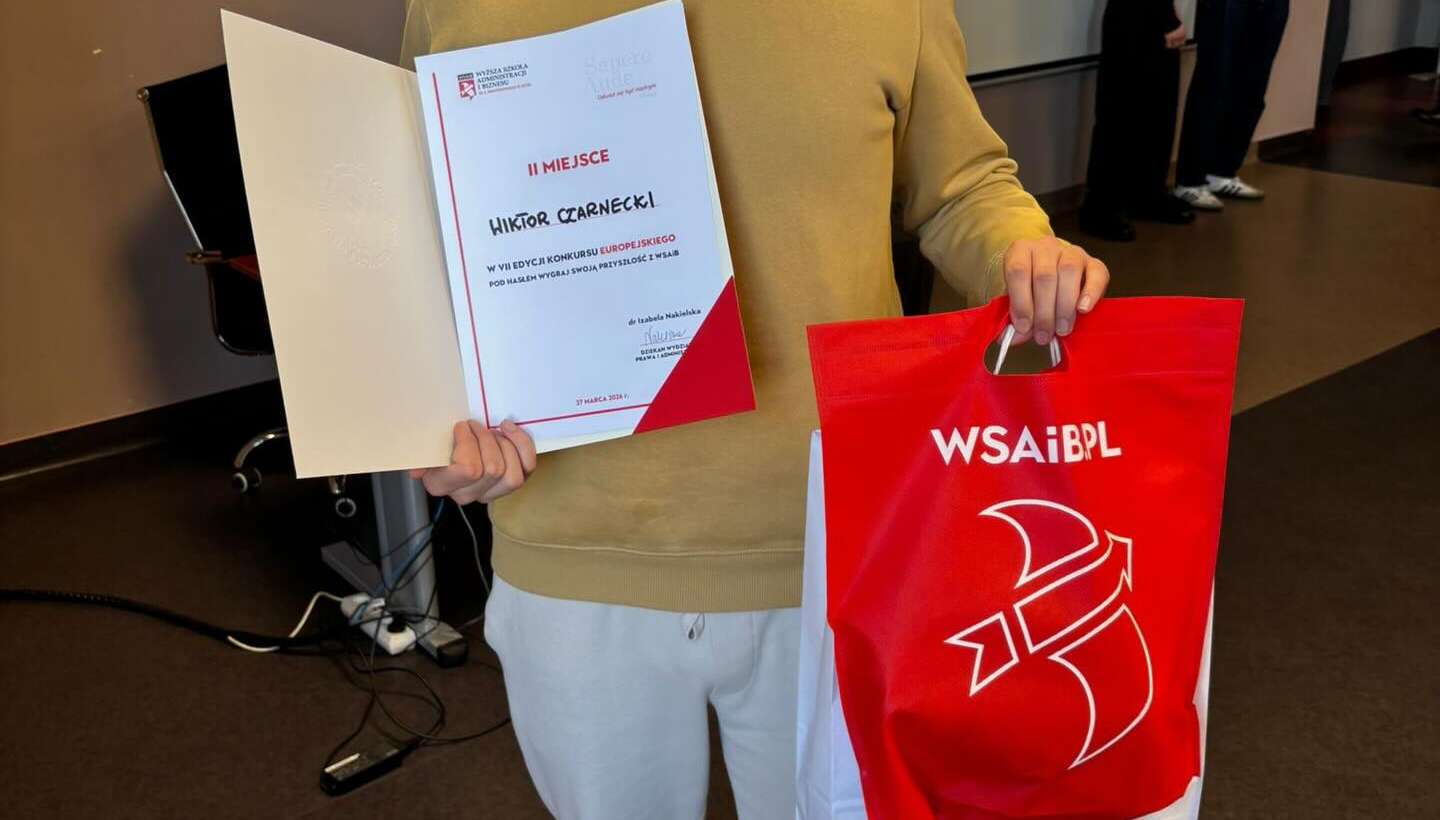 Wiktor Czarnecki zajął drugie miejsce w finale ogólnopolskiego Konkursu Europejskiego w języku angielskim