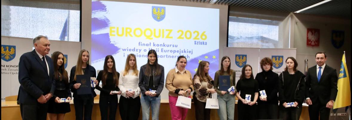 Sukces naszych uczennic w konkursie EUROQUIZ!