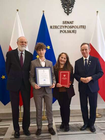 Bartosz Bednarski zajął 1. miejsce w finale ogólnopolskiego konkursu „Poznajemy Senat RP”