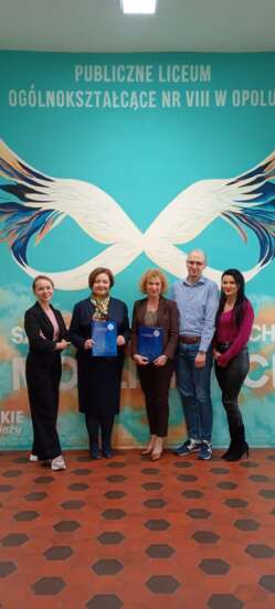 Umowa z Instytutem psychologii UO