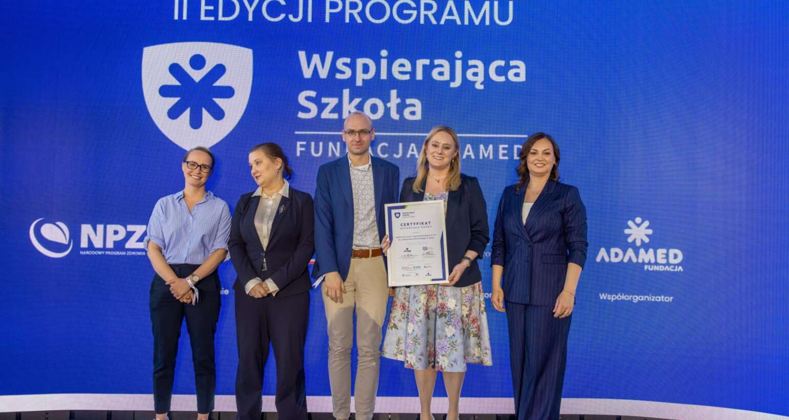 W Ośrodku Rozwoju Edukacji w Warszawie odbyło się uroczyste wręczenie certyfikatu „Wspierająca Szkoła”