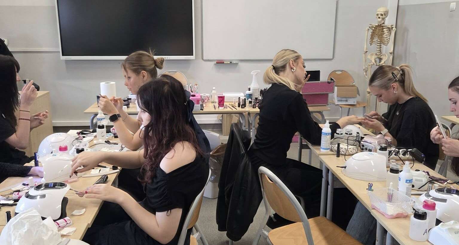Kurs Stylizacji Paznokci